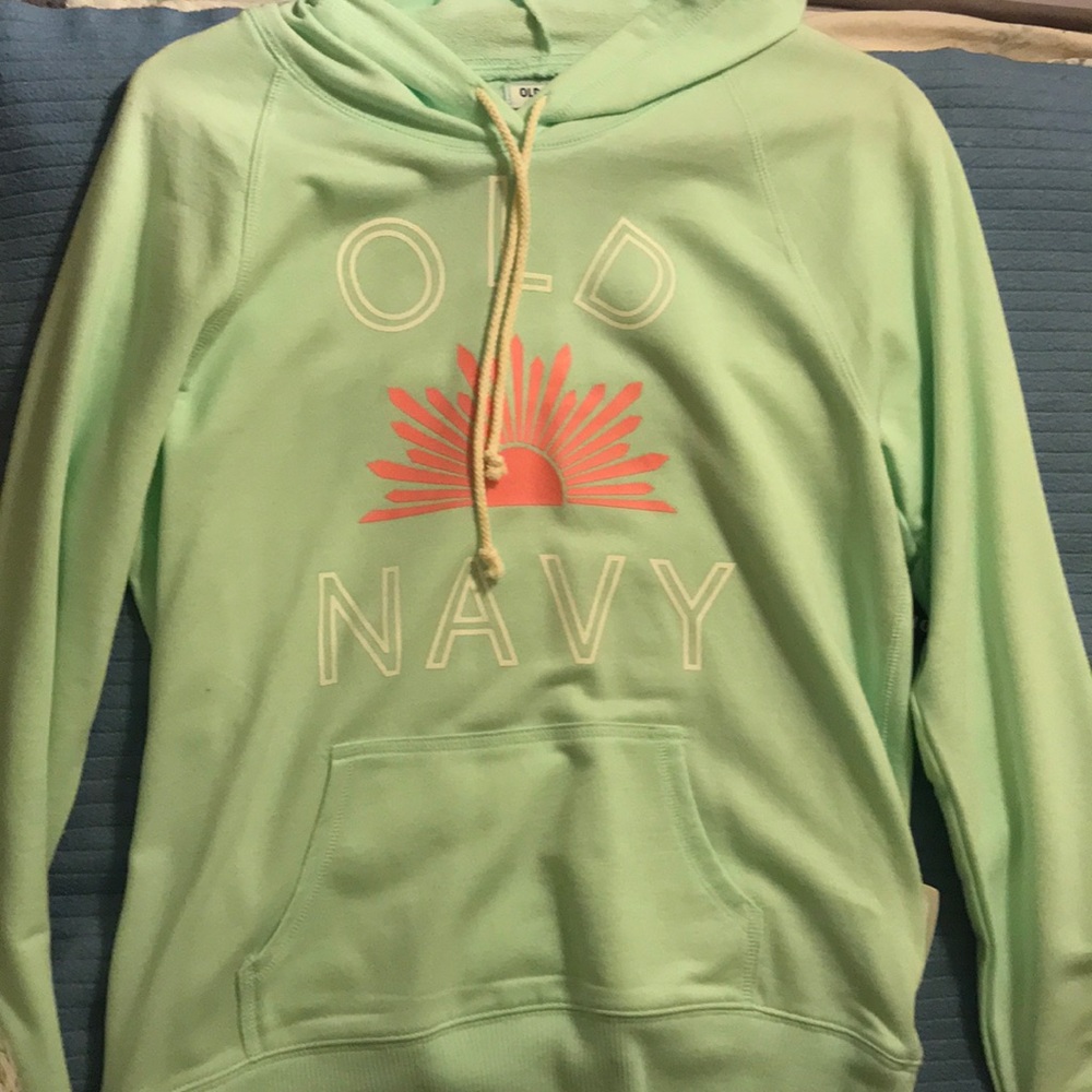 Old navy sweater